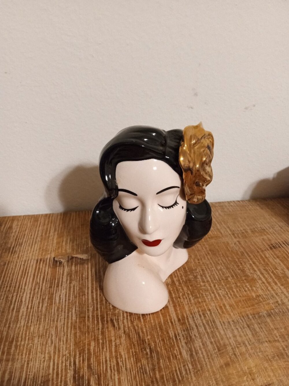RARE Dita Von Teese Glamour Girl Vase Gold Rose